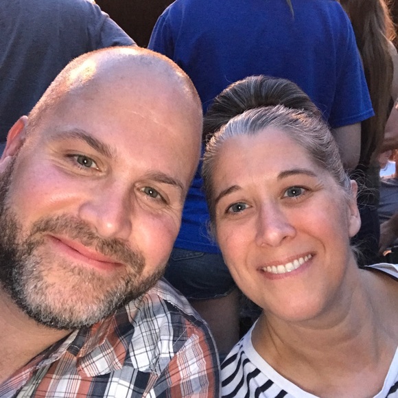 Meet your Posher, Heather - Picture 1 of 1